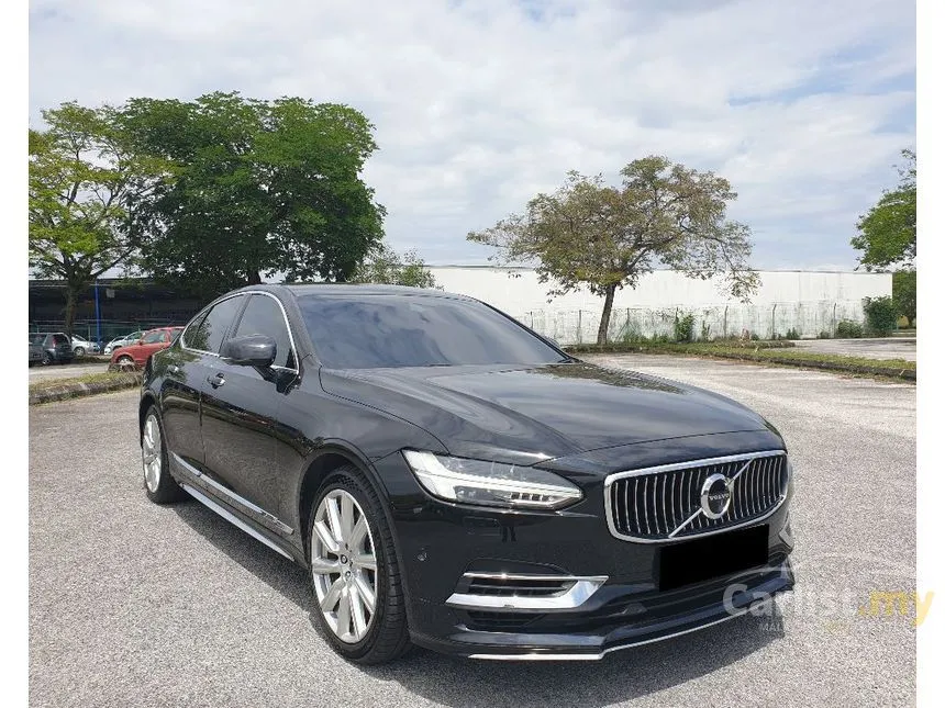 2019 Volvo S90 T8 Inscription Plus Sedan