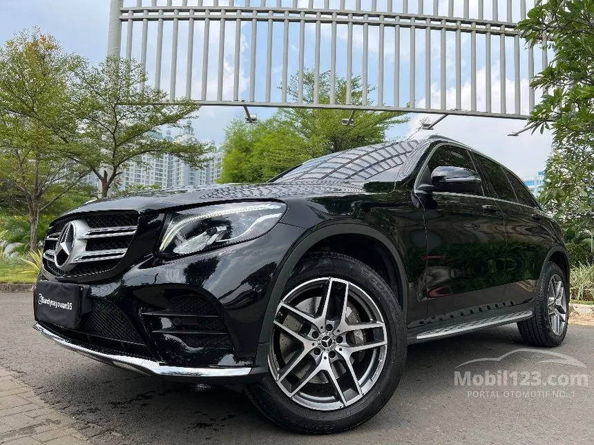 2019 Mercedes-Benz GLC200 AMG Line SUV