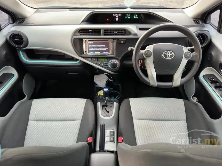 2012 Toyota Prius C Hybrid Hatchback