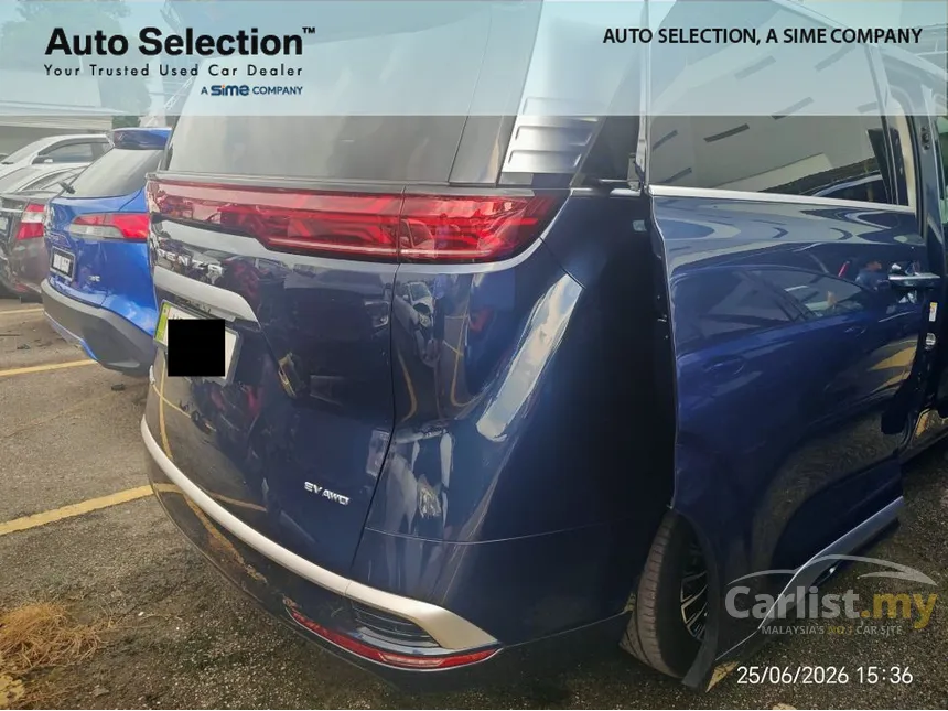 2025 Denza D9 Premium MPV