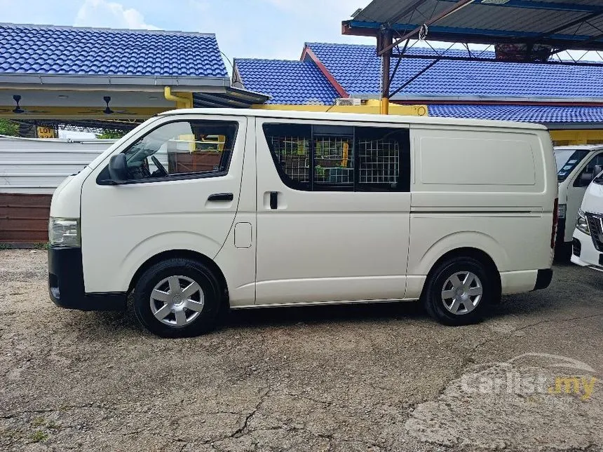 2014 Toyota Hiace Semi Panel Van Van