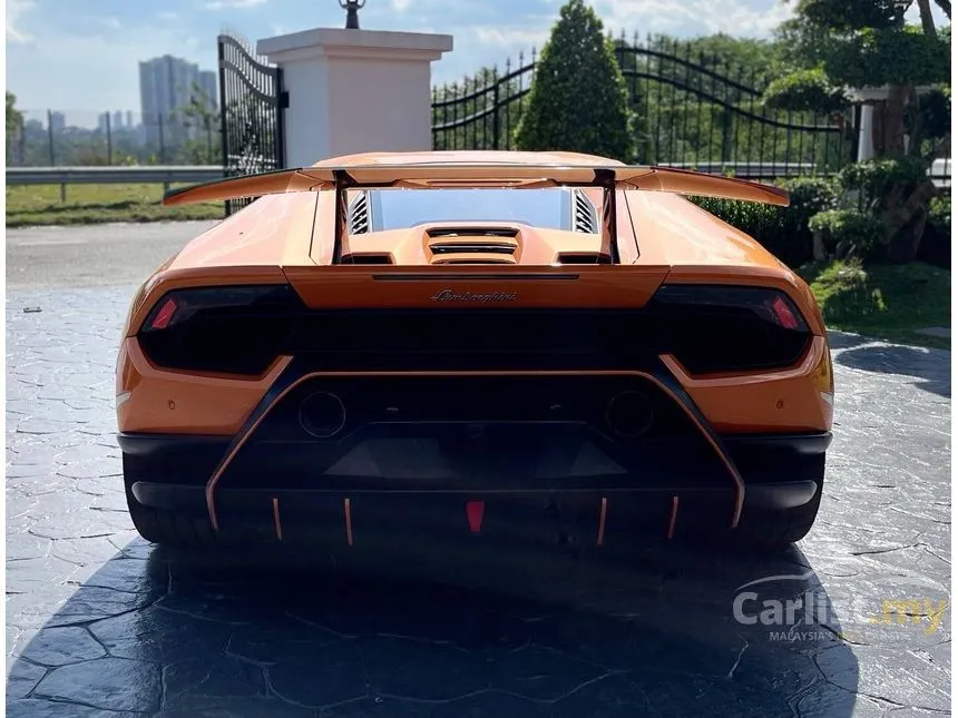 2019 Lamborghini Huracan Performante Coupe