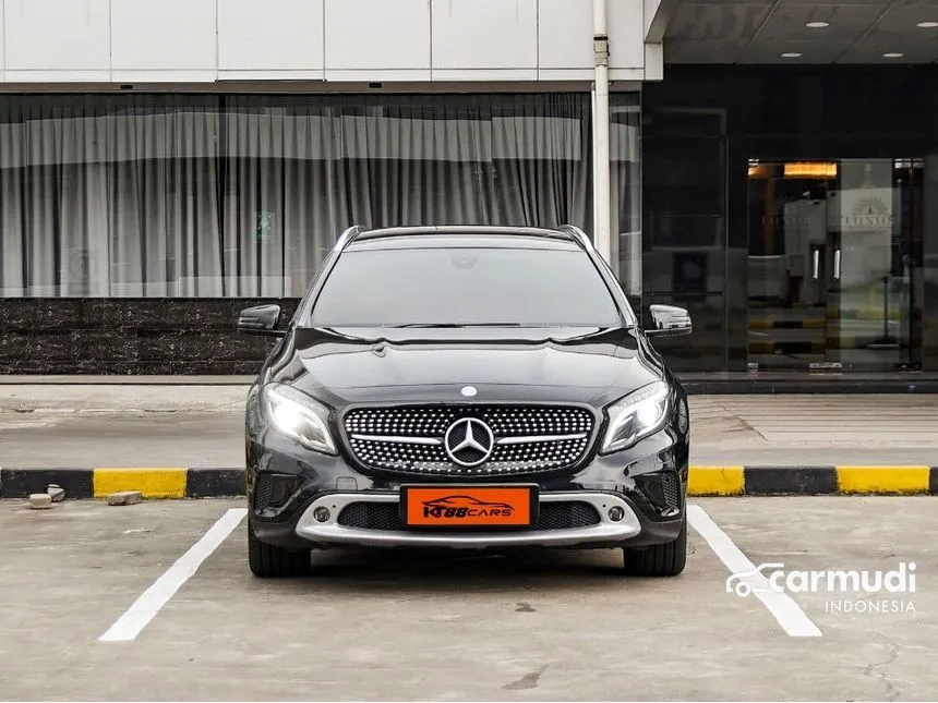2015 Mercedes-Benz GLA200 Urban SUV