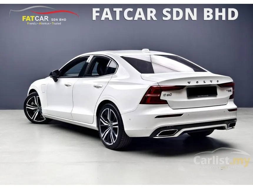 2020 Volvo S60 Recharge T8 R-Design Sedan