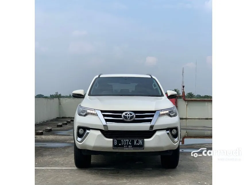 Jual Mobil Toyota Fortuner 2019 VRZ 2.4 di DKI Jakarta Automatic SUV Putih Rp 375.000.000