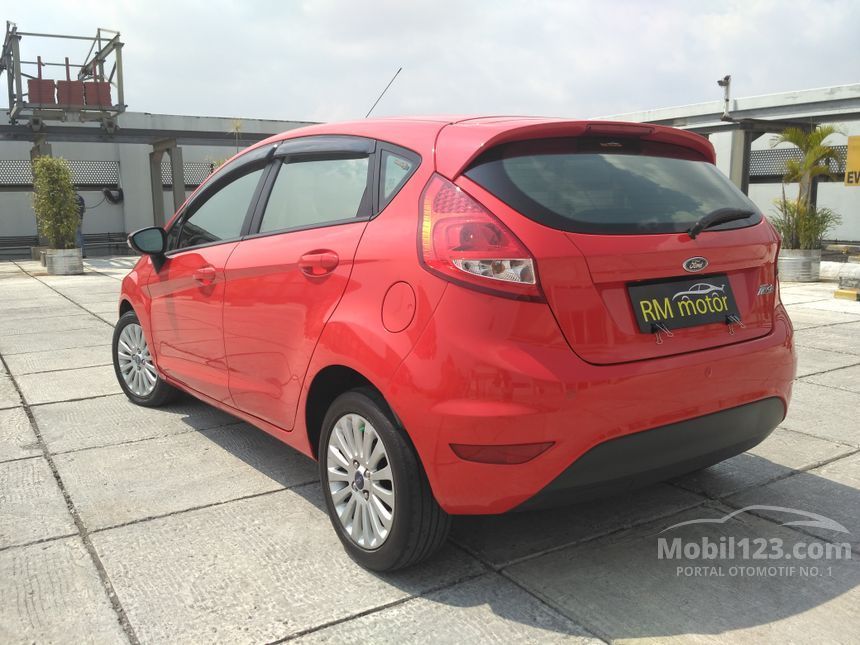 Jual Mobil  Ford Fiesta 2013 Trend 1 4 di DKI Jakarta 