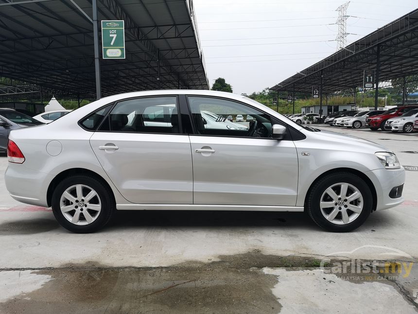 2013 volkswagen polo 1.6 nb sedan leather seats