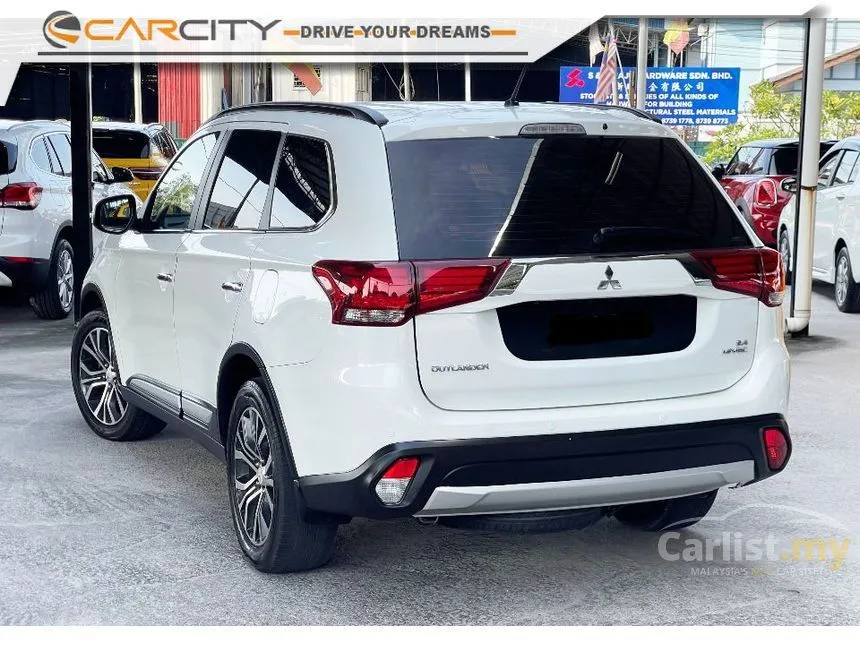 2017 Mitsubishi Outlander SUV