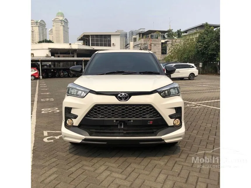 Jual Mobil Toyota Raize 2025 GR Sport (1 Tone) 1.0 di DKI Jakarta Automatic SUV Putih Rp 190.000.000
