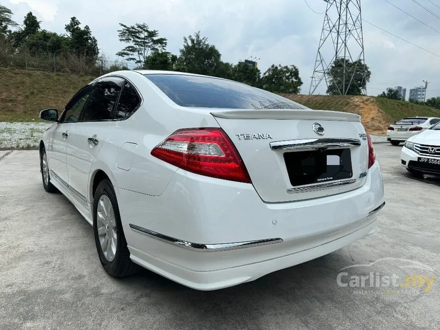 2011 Nissan Teana Premium Sedan