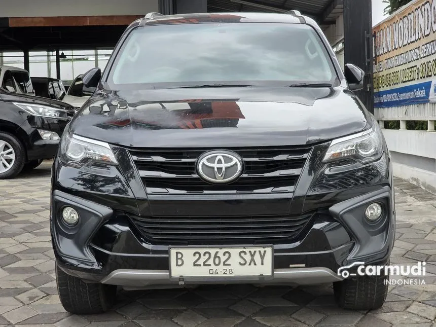 Jual Mobil Toyota Fortuner 2018 VRZ 4X2 2.4 di DKI Jakarta Automatic SUV Hitam Rp 385.000.000