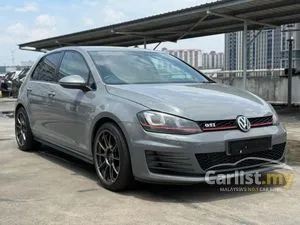 2013 Volkswagen Golf 2.0 GTI Hatchback