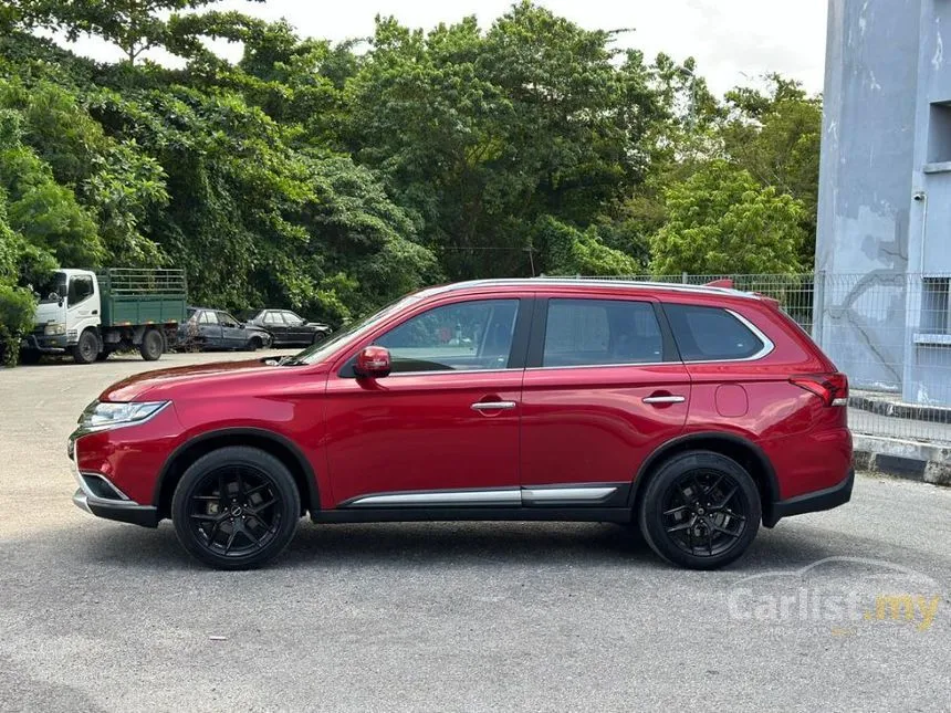 2017 Mitsubishi Outlander SUV