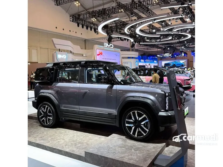 2025 Chery Omoda J6 EV IWD SUV