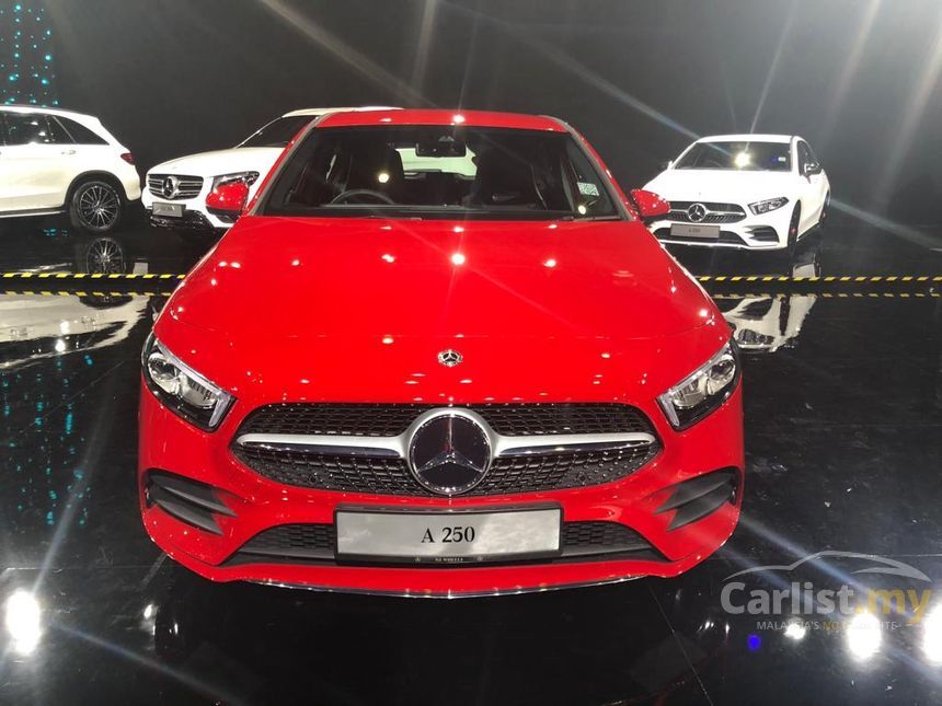 Mercedes-Benz A250 2018 AMG 2.0 in Selangor Automatic Hatchback Red for ...