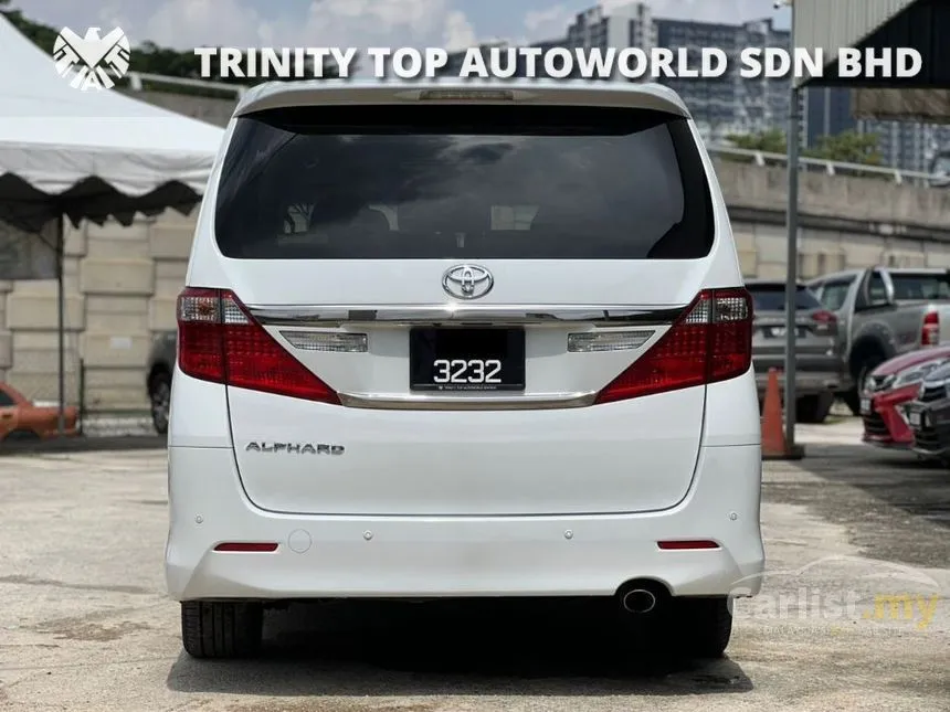 2013 Toyota Alphard G 240S Gold MPV