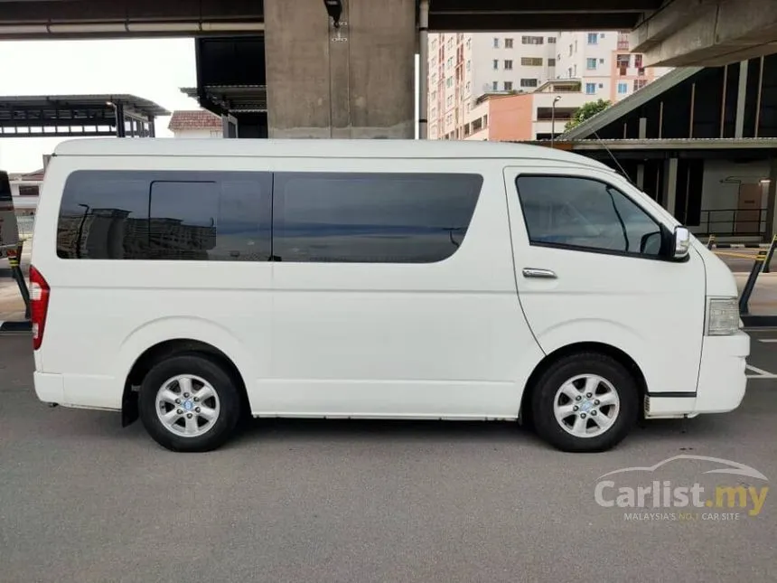 2016 Toyota Hiace Window Van