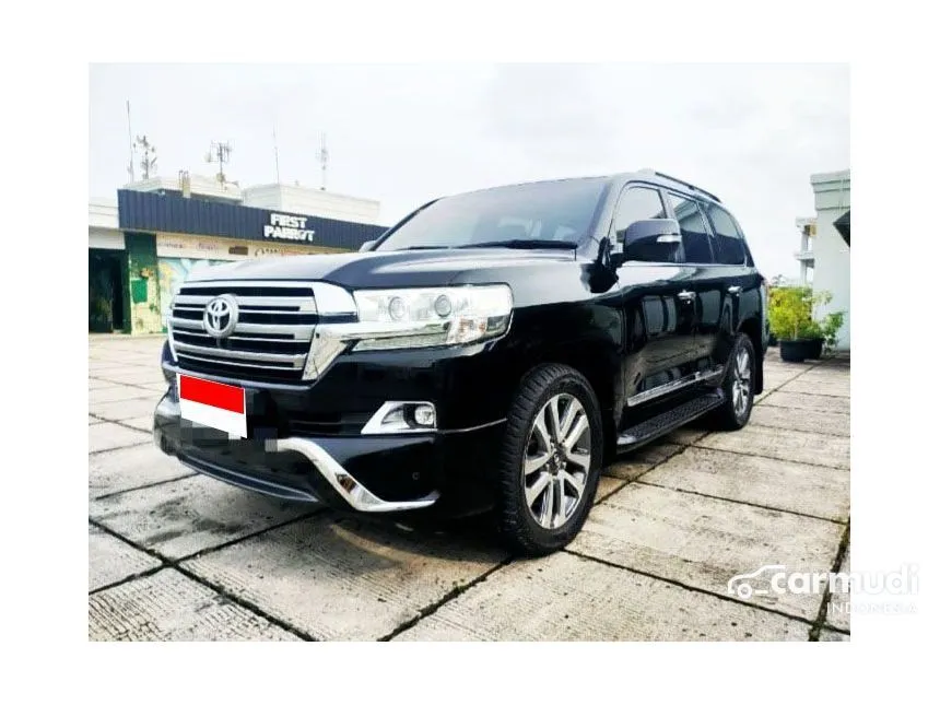 2016 Toyota Land Cruiser 200 VX-R SUV