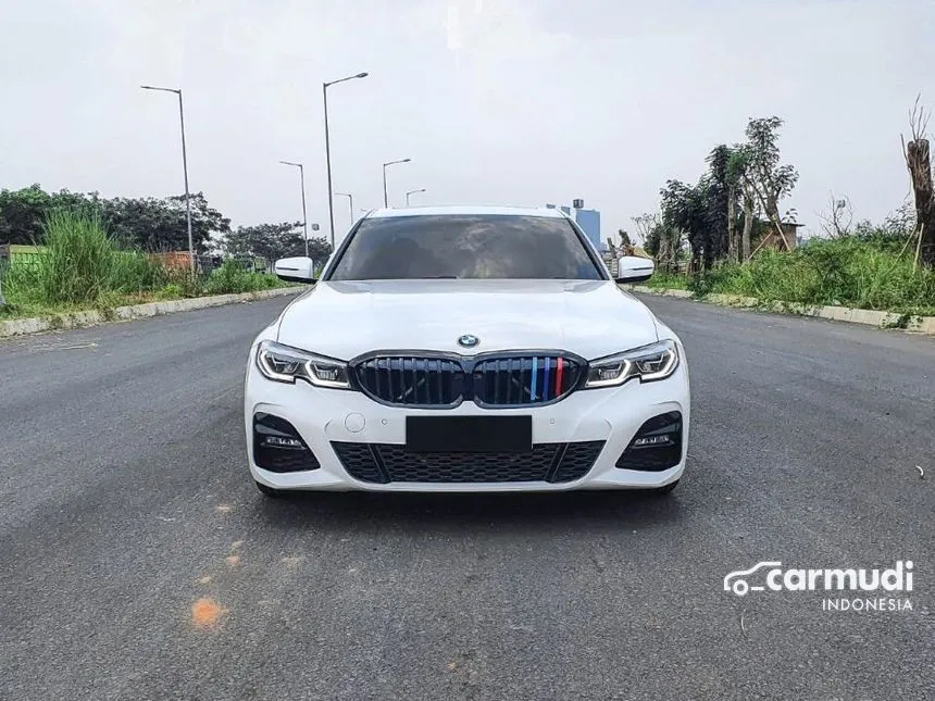 2021 BMW 330i M Sport Sedan