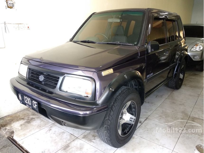 Suzuki escudo 1996