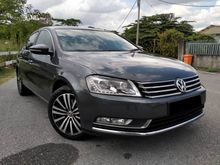 2015 Volkswagen Passat 1.8 TSI (A) FACELIFT WITH MEMORY SEAT BOT SIDE ELECTRIC SEAT PADDLE SHIFT LED DAYLIGHT LED TAILAMP LEATHER SEAT