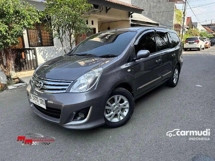 2013 Nissan Grand Livina XV MPV