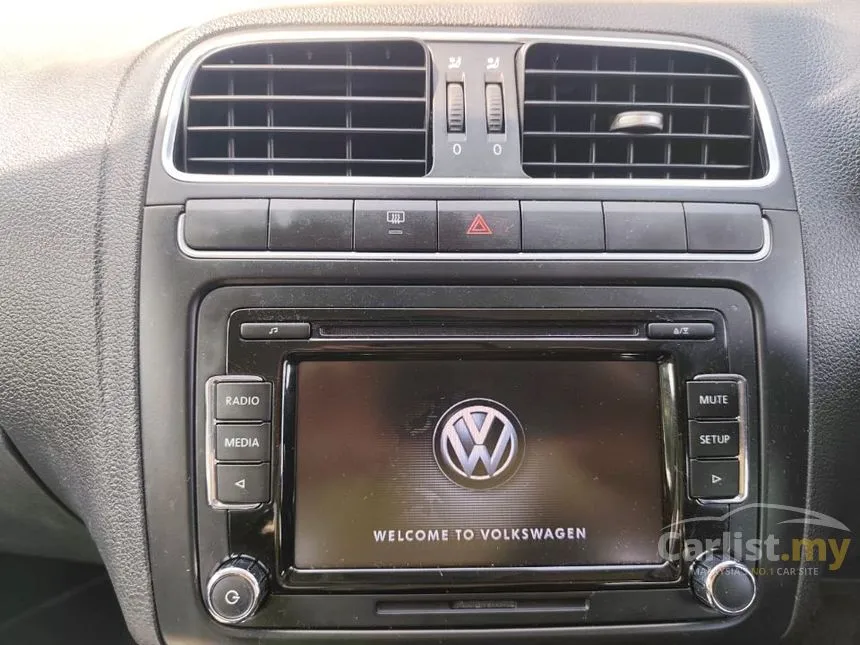 2012 Volkswagen Polo Sedan