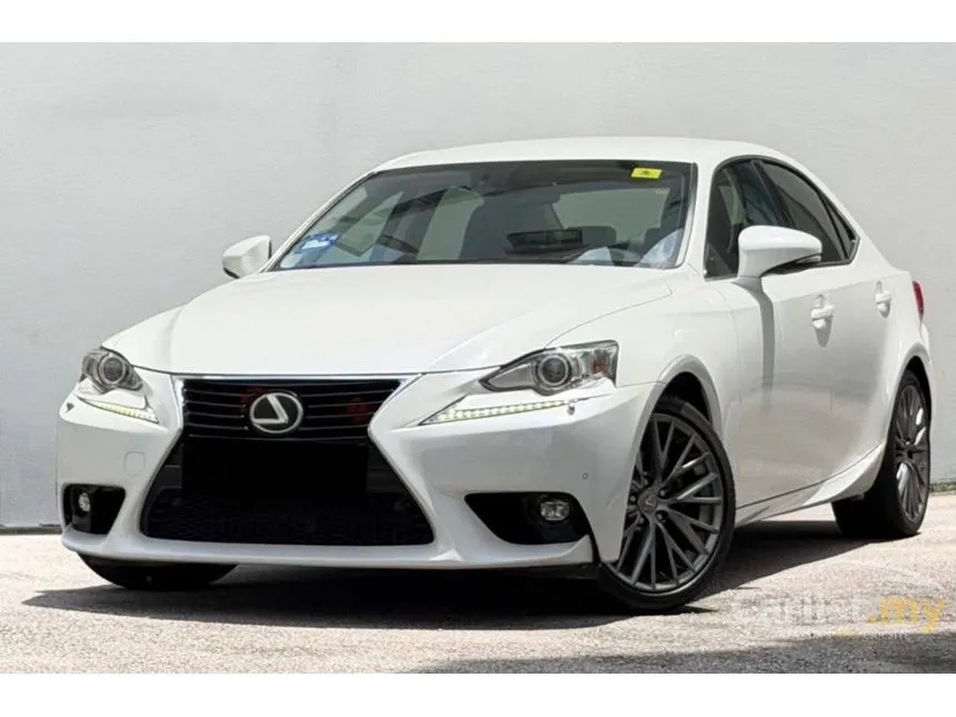 2014 Lexus IS 250 Sedan