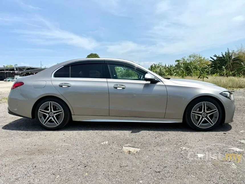 2022 Mercedes-Benz C200 AMG Line Sedan