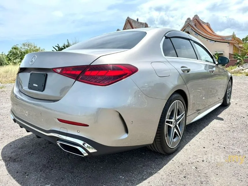2022 Mercedes-Benz C200 AMG Line Sedan