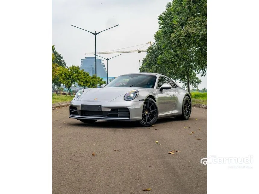 2025 Porsche 911 Carrera Coupe