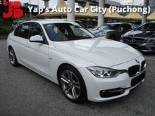 2012 BMW 328i Sport Twin Power Turbo 2.0 (A)