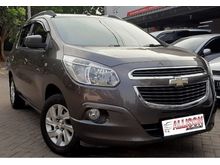 Chevrolet Spin 1.3 Manual Diesel 2014 Abu Abu Dp 19,9 Jt No pol Ganjil