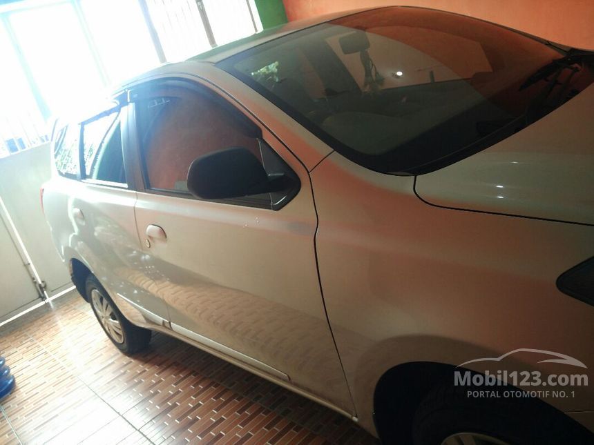2015 Datsun GO T-Option Hatchback