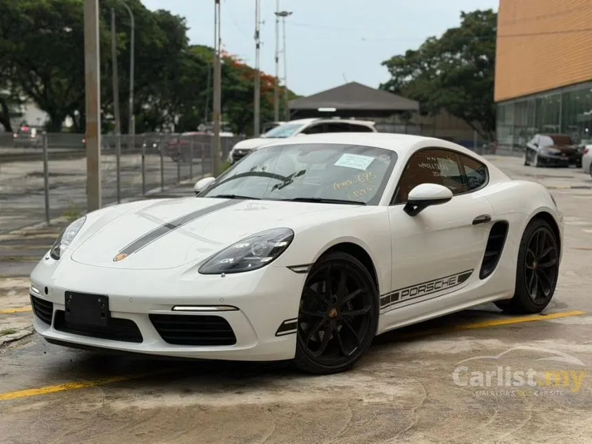 2024 Porsche 718 Cayman Coupe