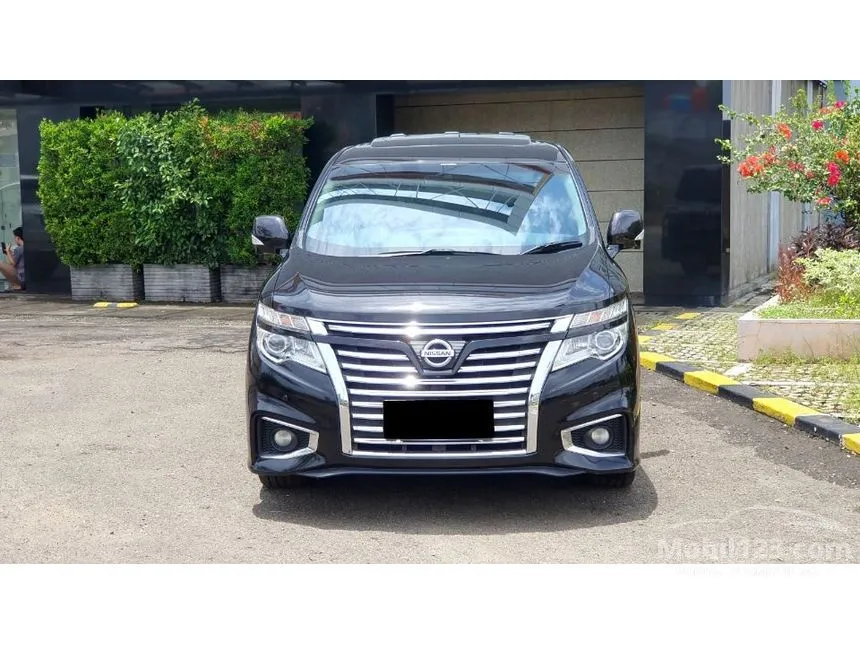 Jual Mobil Nissan Elgrand 2014 Highway Star Leather 2.5 di DKI Jakarta Automatic MPV Hitam Rp 255.000.000