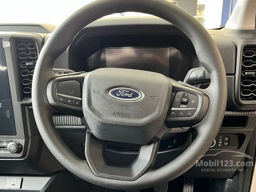 2025 Ford Ranger Base Pickup
