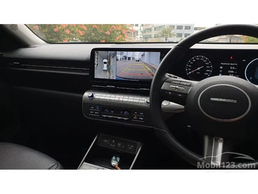 2024 Hyundai Kona Signature Long Range SUV