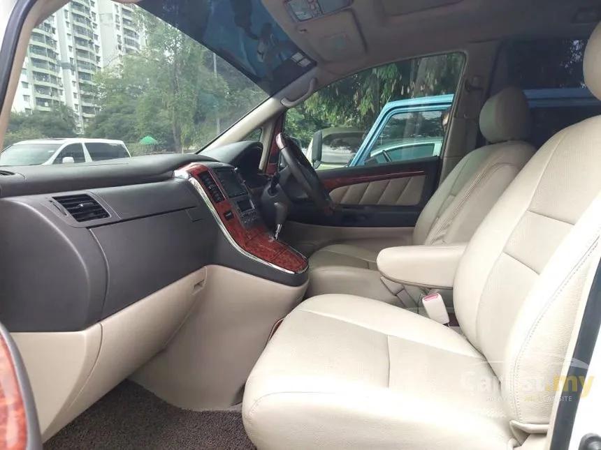 2005 Toyota Alphard V MPV