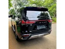 2023 Lexus LX 600 3.4 SUV 7 SEAT. KM LOW 12,xxx Only. Lx600. BLACK ON BLACK.  MULUS TERAWAT. Like New. Lihat Pasti Suka. ATPM RECORD