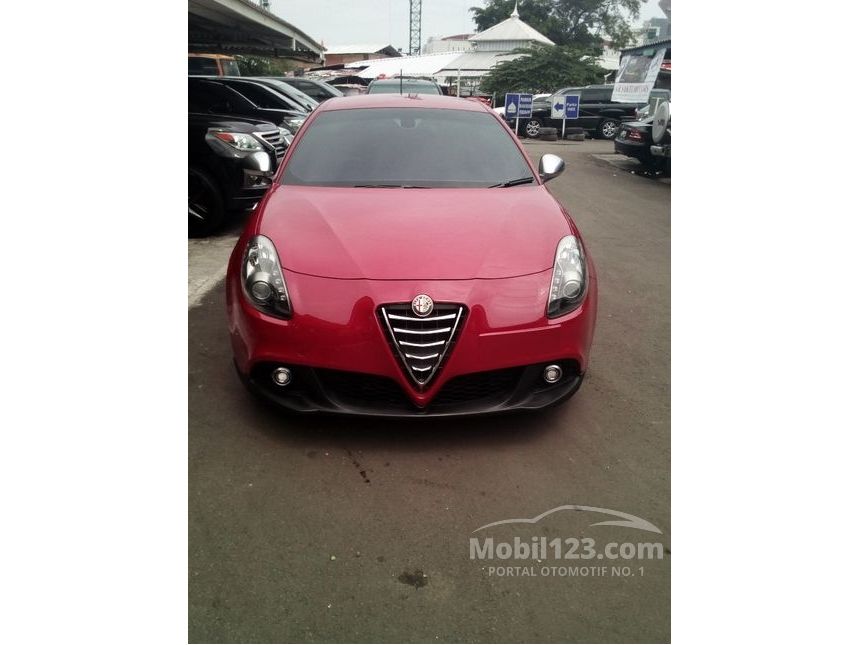 Alfa Romeo Giulietta >> 2014 Alfa Romeo Giulietta 1 4 940 Hatchback Alfa Romeo Giulietta >> 2014 Alfa Romeo Giulietta 1 4 940 Hatchback
