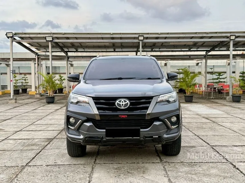 2019 Toyota Fortuner VRZ TRD 4X2 SUV