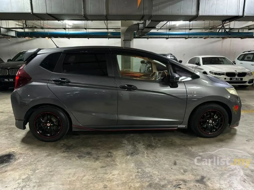 2015 Honda Jazz E Hatchback