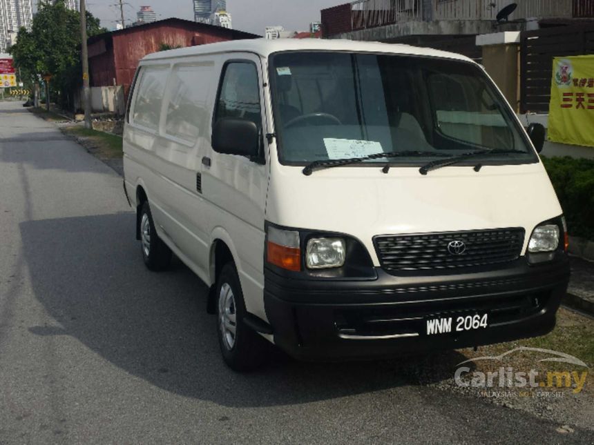 Toyota Hiace 2005 Panel 3.0 in Kuala Lumpur Manual Van 