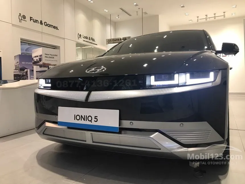 Jual Mobil Hyundai IONIQ 5 2024 Long Range Signature di DKI Jakarta Automatic Wagon Hitam Rp 790.000.000