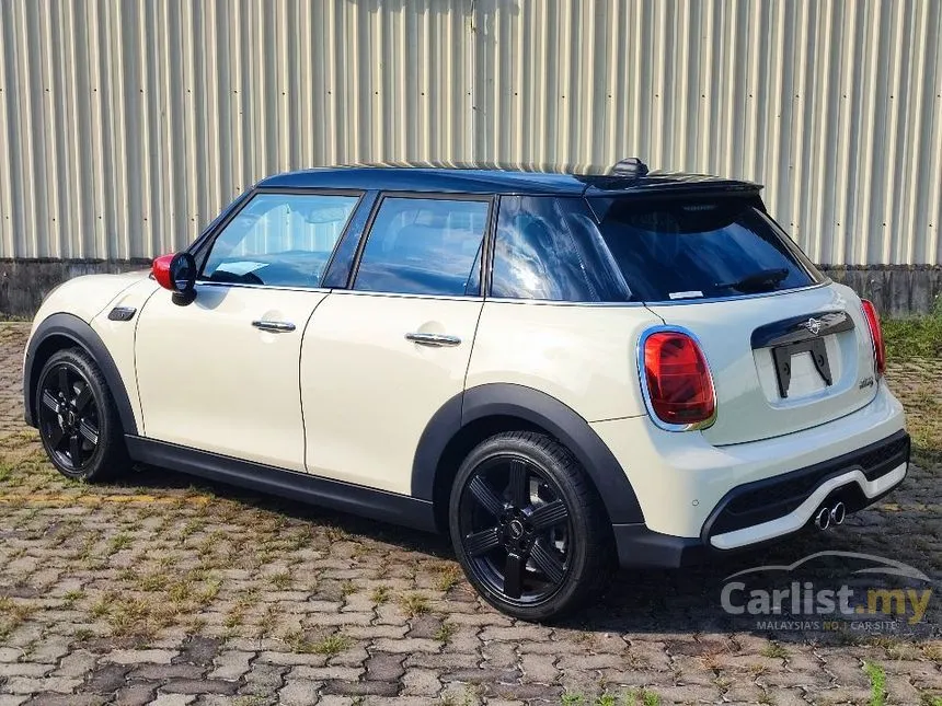 2021 MINI Cooper S 5 Door Hatchback