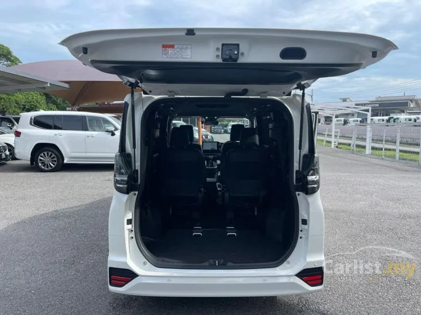 2022 Toyota Voxy S-Z MPV