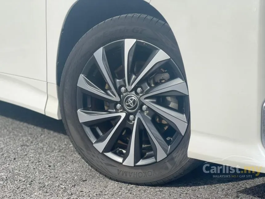 2022 Toyota Voxy S-Z MPV