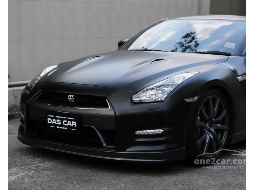 2012 Nissan GT-R Coupe