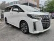 Recon 2020 Toyota Alphard 2.5 SC JBL HOME THEATHER 360CAM, AUTO PARK
